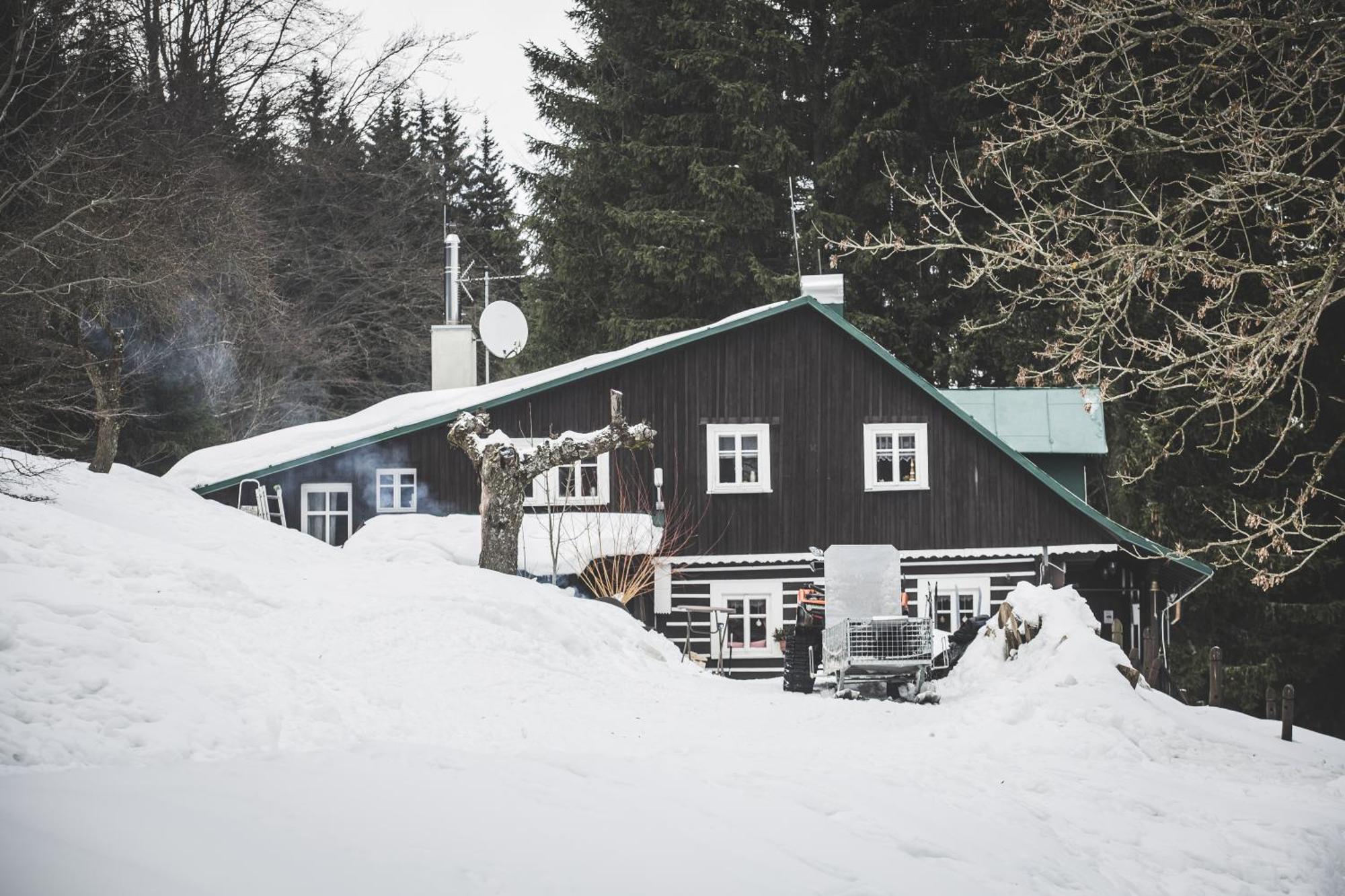 Chalupa Hejmovka Spindleruv Mlyn Exterior foto